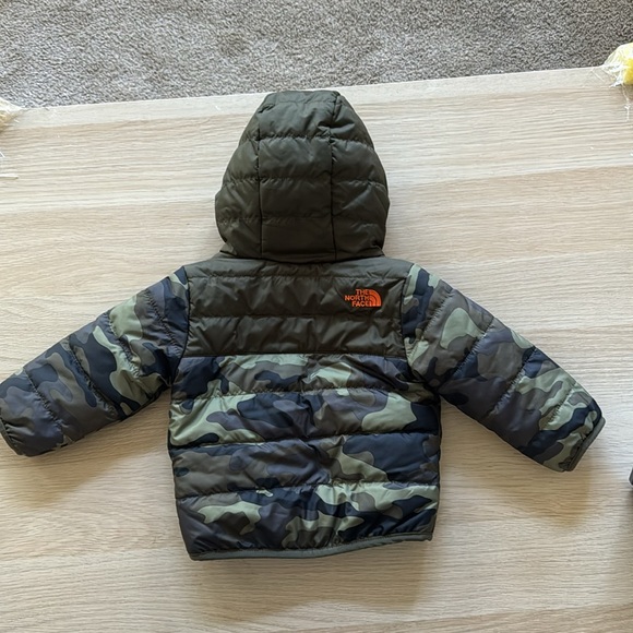 North Face Reversible Baby Winter Jacket - Size 6-12M - Picture 5 of 10